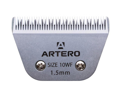 Artero Wide Clipper Blade #10WF for Professional Pet Grooming saves time. These wide clipper blades provide faster cuts avoiding correcting uneven textures and markings. The #10Wf blade works with guards. Compatible with A5 clippers including Artero, Andis, Moser, Heiniger, Oster, and Aesculap Fav5 and Fav5 CL models.