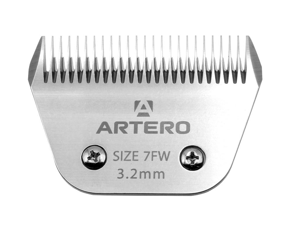 Artero Wide Clipper Blade #7FW for Professional Pet Grooming saves time. These wide clipper blades provide faster cuts avoiding correcting uneven textures and markings. Works with A5 clippers including Artero, Andis, Moser, Heiniger, Oster, and Aesculap Fav5 and Fav5 CL models.