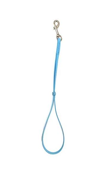 Our water proof USA made Biothane pet grooming loops are ideal for tub to table use. Easy to clean and odor resistant, durable, strong and flexible.  Light Blue