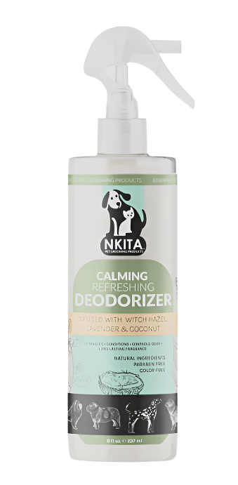 Nkita's deodorizing spray for dogs uses witch hazel, known for its properties to eliminate, not mask, odors such as anal glands and skunk. This spray es the finest botanical ingredients with a combination of Coconut and Lavender essential oils without leaving a sticky residue and light fragrance.